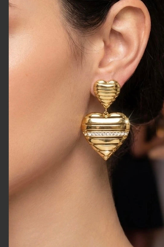 Boucles d’oreilles love me
